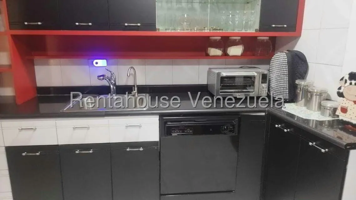 Apartamento (1 Nivel) en Venta en Lomas de Las Mercedes, Distrito Metropolitano - 23