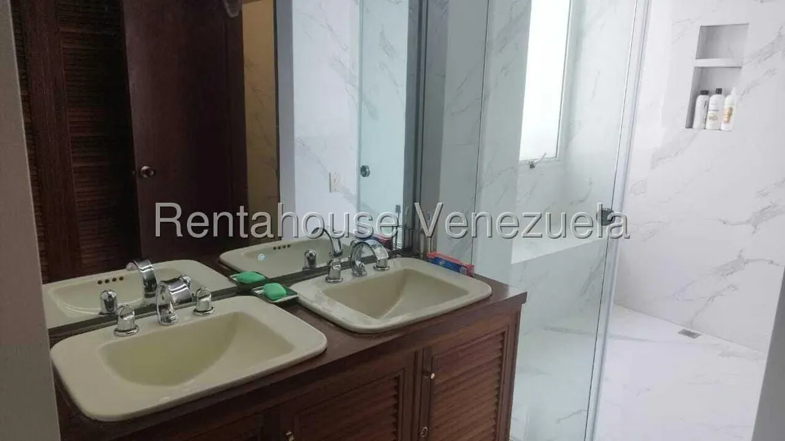 Apartamento (1 Nivel) en Venta en Lomas de Las Mercedes, Distrito Metropolitano - 33