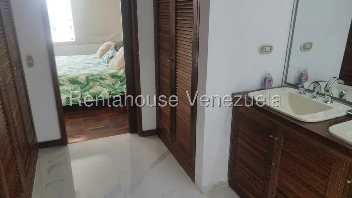 Apartamento (1 Nivel) en Venta en Lomas de Las Mercedes, Distrito Metropolitano - 36