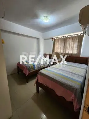 APARTAMENTO EN ALQUILER C. RESIDENCIAL SAN ROMAN - 2