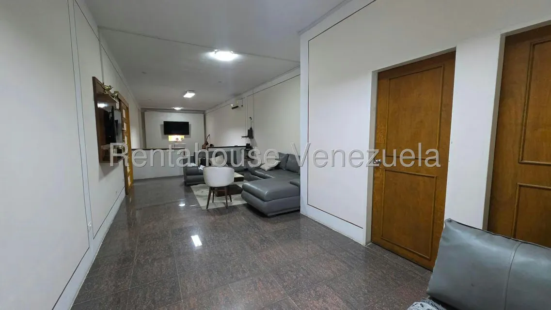 Local Comercial en Alquiler en Zona Este, Lara - 14