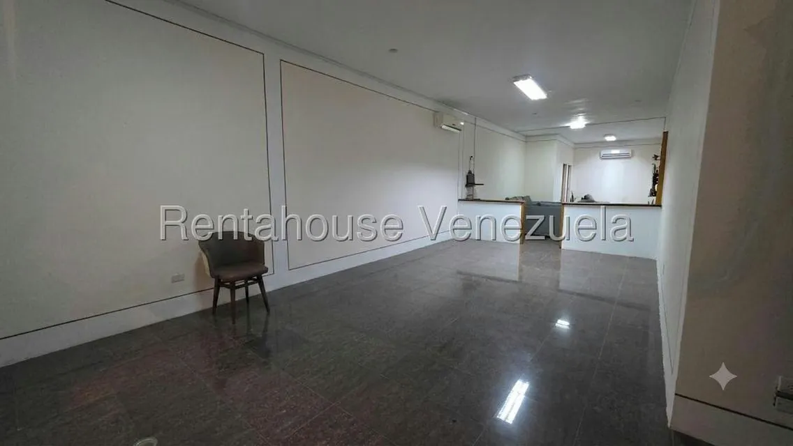Local Comercial en Alquiler en Zona Este, Lara - 17