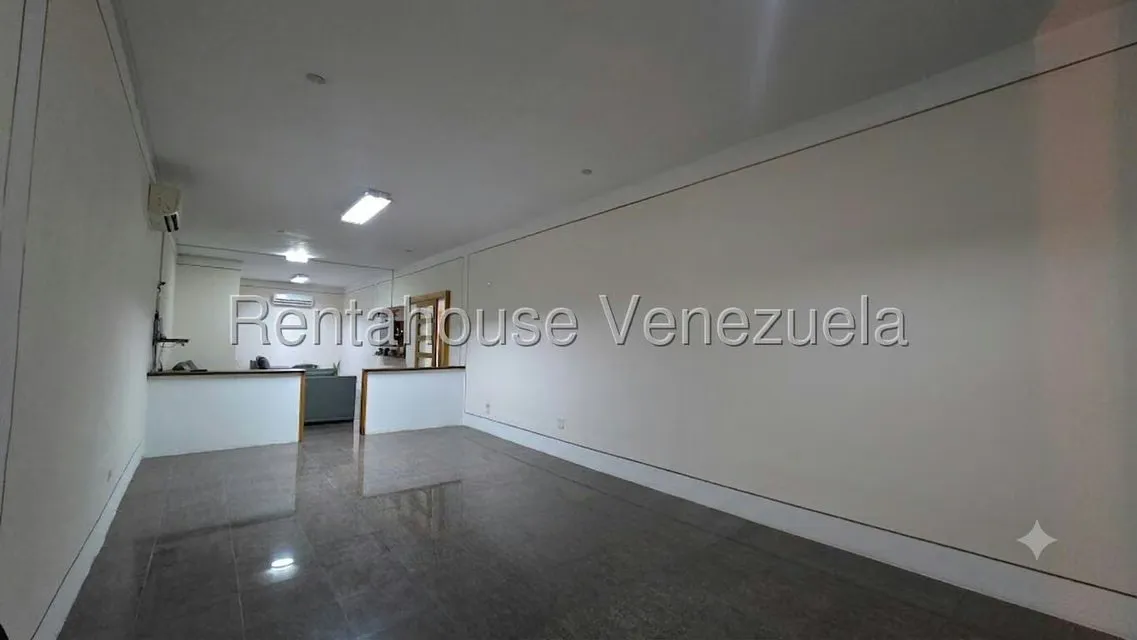 Local Comercial en Alquiler en Zona Este, Lara - 18