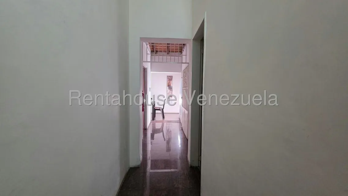 Local Comercial en Alquiler en Zona Este, Lara - 23