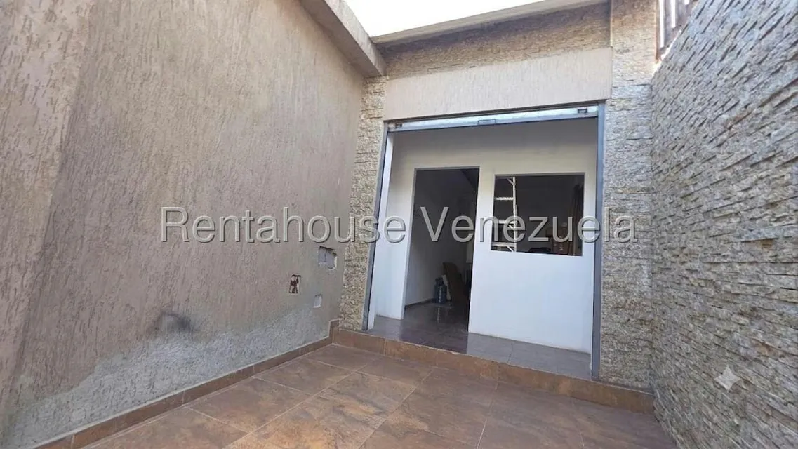 Local Comercial en Alquiler en Zona Este, Lara - 4