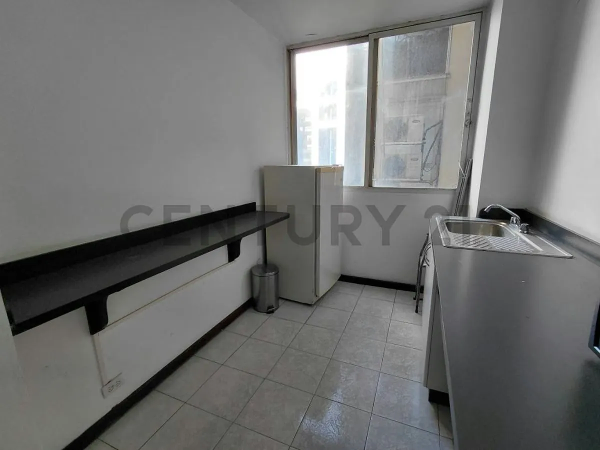 Oficina en Obra Gris de 118 m2 en Alquiler en El Rosal - 9