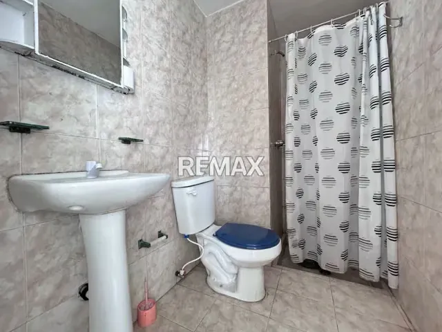 Apartamento semi amoblado en alquiler con planta 50 % en naguanagua - 14