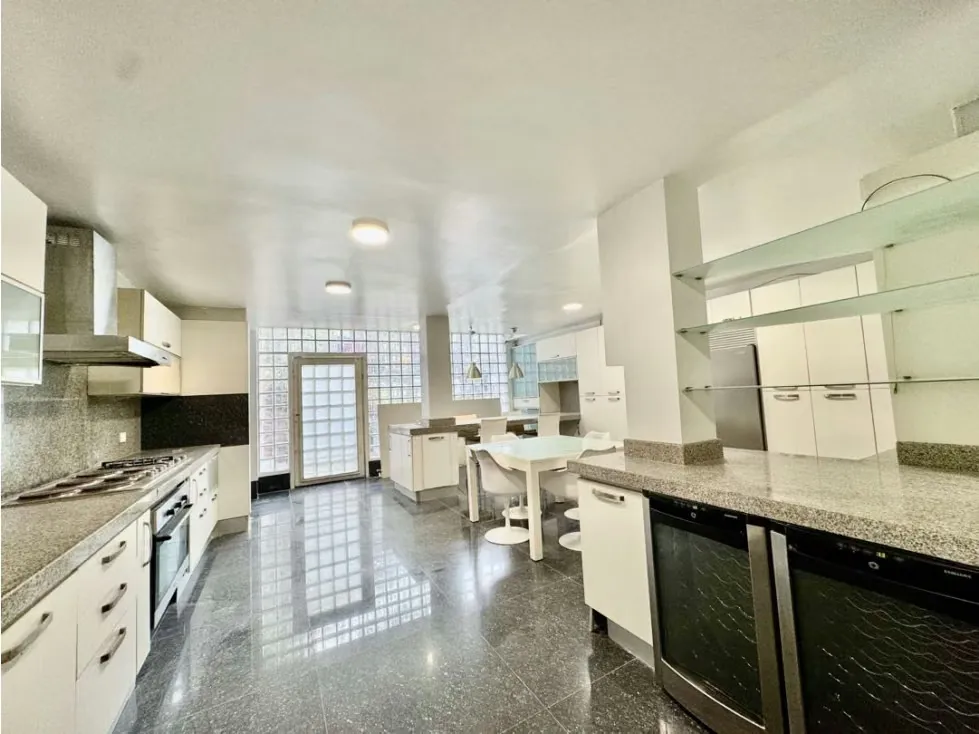 Se vende casa 400m2 3h+s/5b/6p + anexo Oripoto - 12