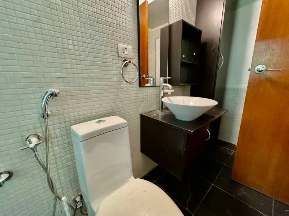Se vende casa 400m2 3h+s/5b/6p + anexo Oripoto - 13