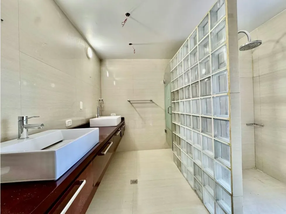 Se vende casa 400m2 3h+s/5b/6p + anexo Oripoto - 23