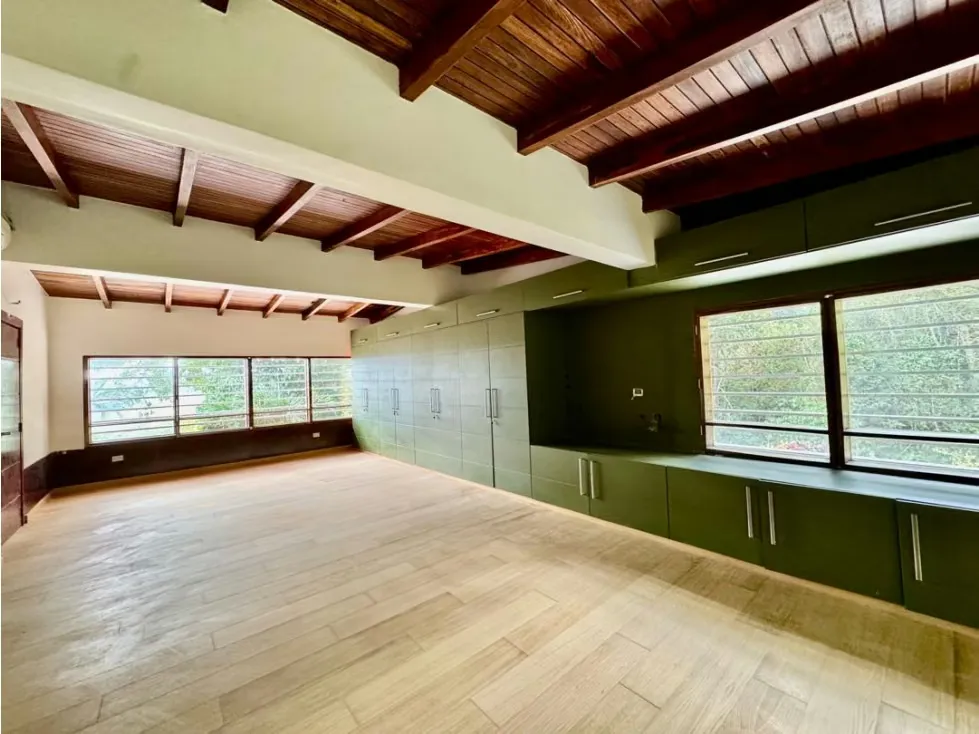 Se vende casa 400m2 3h+s/5b/6p + anexo Oripoto - 25