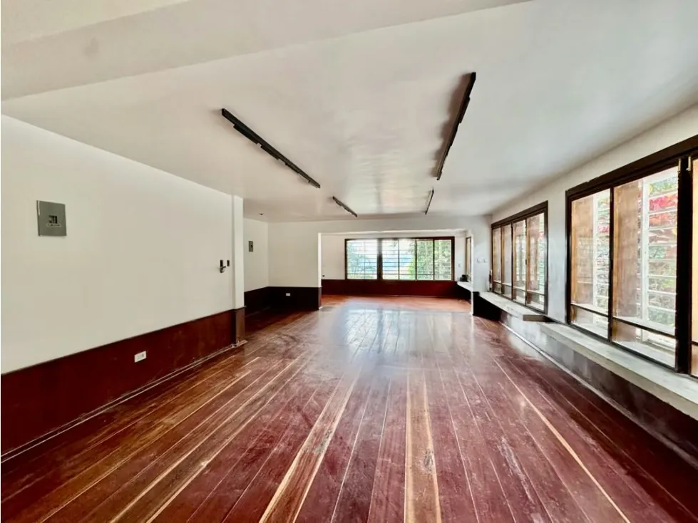 Se vende casa 400m2 3h+s/5b/6p + anexo Oripoto - 3
