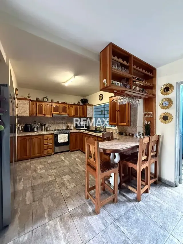 VENTA DE CASA EN RUBIO - 3