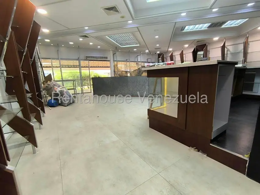 Local Comercial en Venta en Avenida Delicias Norte, Zulia - 12
