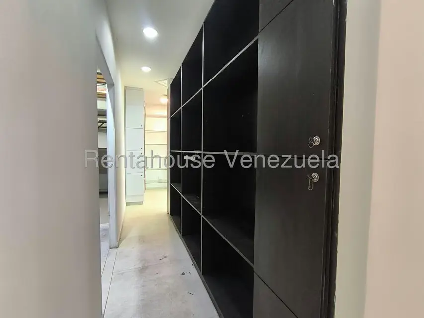Local Comercial en Venta en Avenida Delicias Norte, Zulia - 14