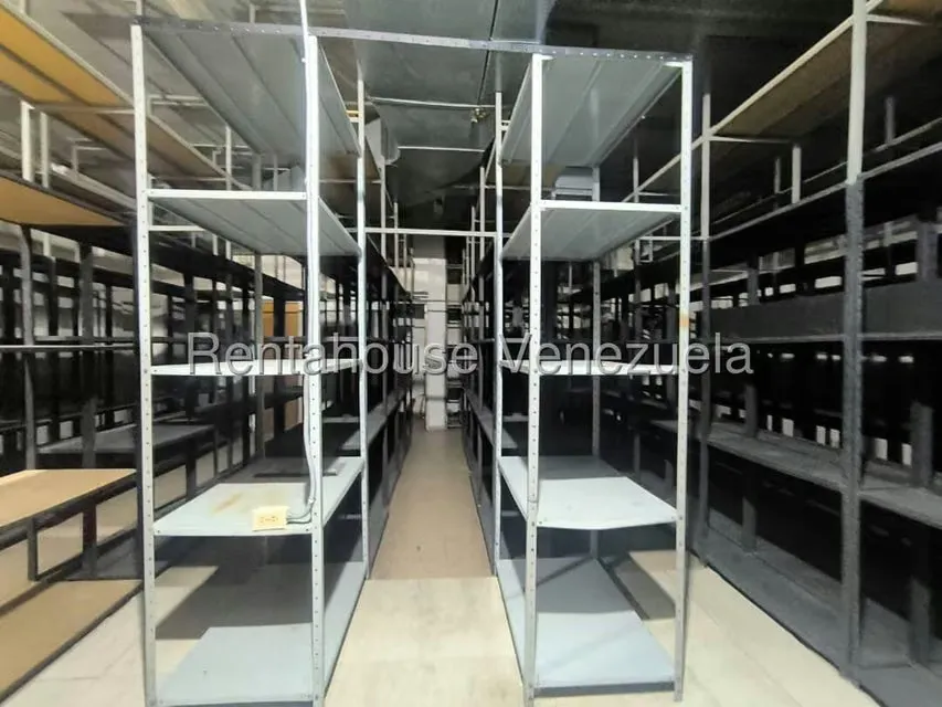 Local Comercial en Venta en Avenida Delicias Norte, Zulia - 24