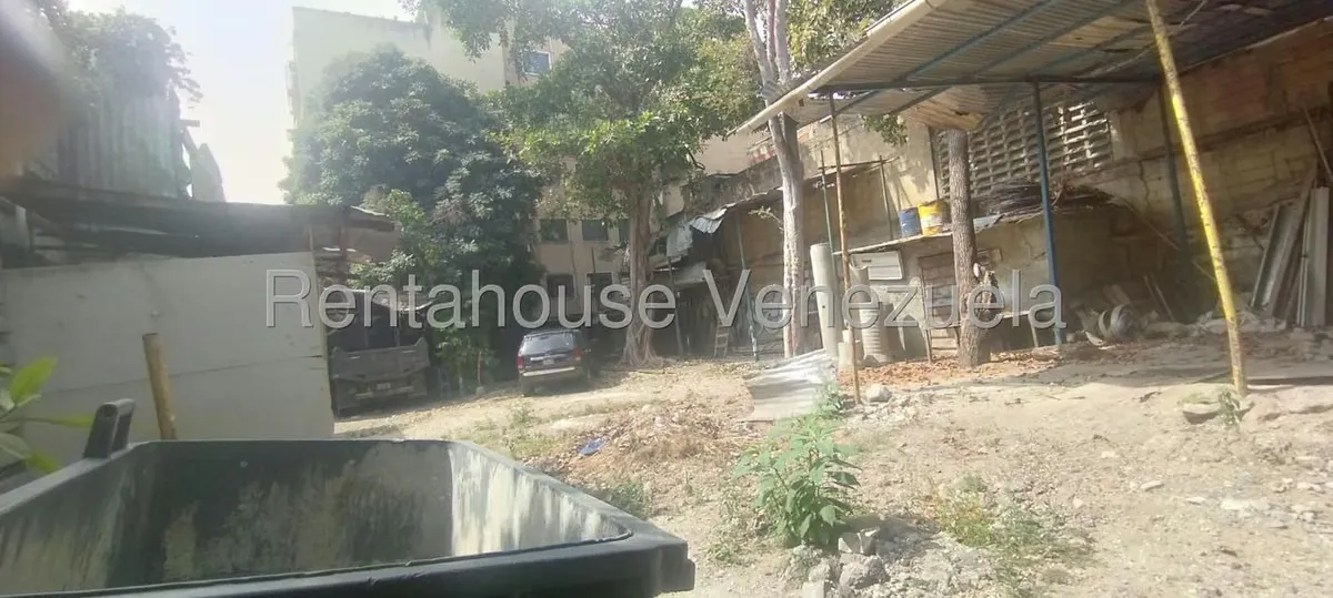 Terreno (Comercial) en Alquiler en Chacao, Distrito Metropolitano - 13