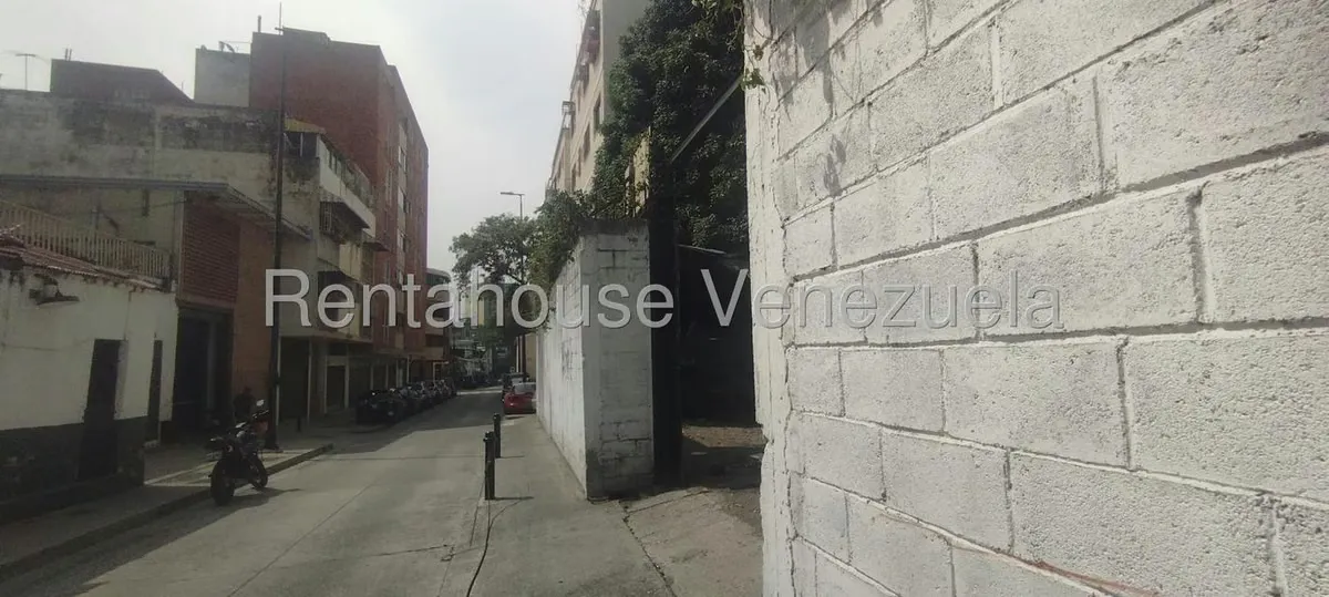 Terreno (Comercial) en Alquiler en Chacao, Distrito Metropolitano - 2