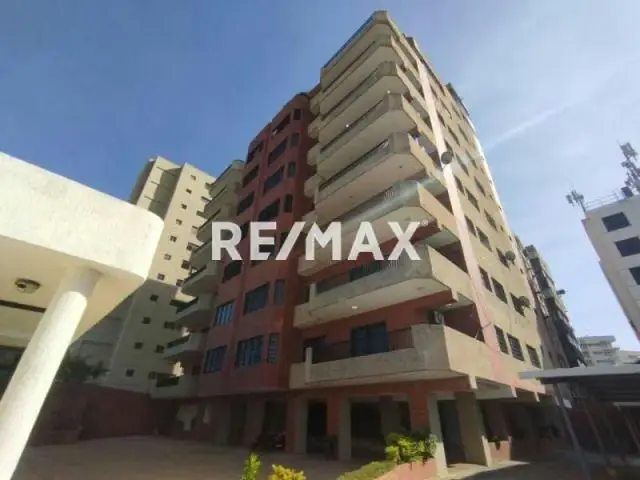 EN VENTA IMPRESIONANTE Y AMPLIO PENTHOUSE DE 3 PLANTAS CON ACABADOS DE LUJO , EN URBANIZACION JORGE COLL, ISLA DE MARGARITA