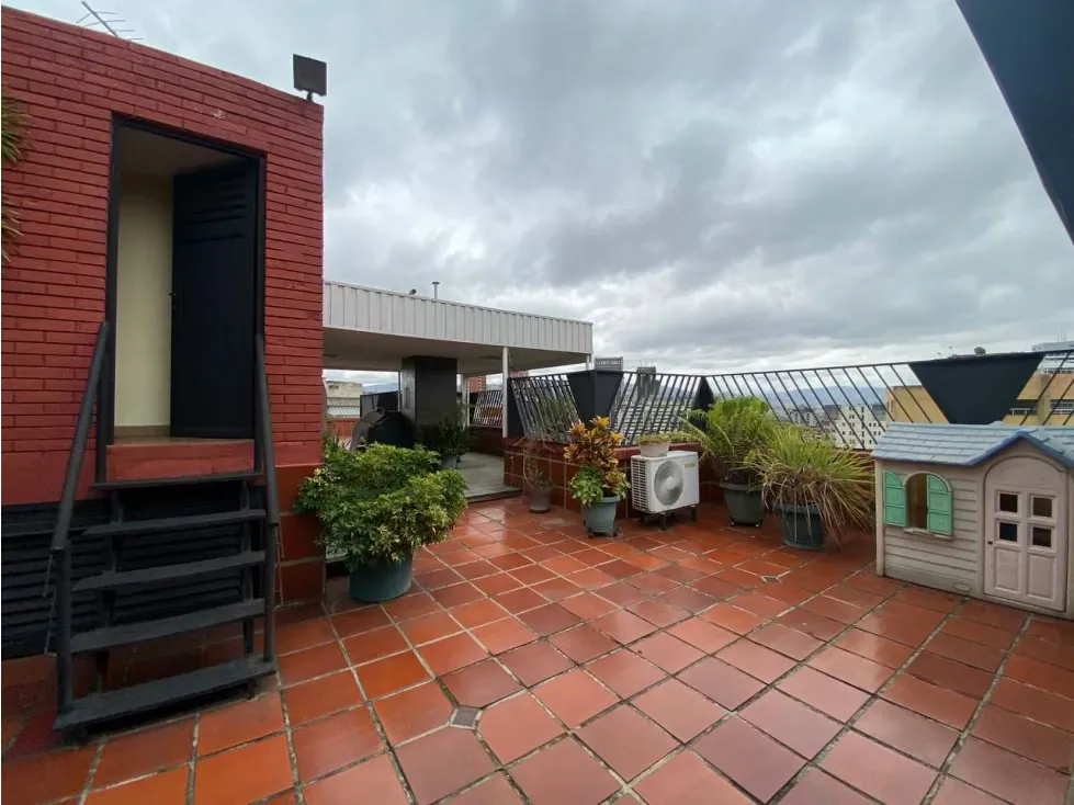 Vendo espectacular Pent House en Urb. La Florida 500m2 - 21