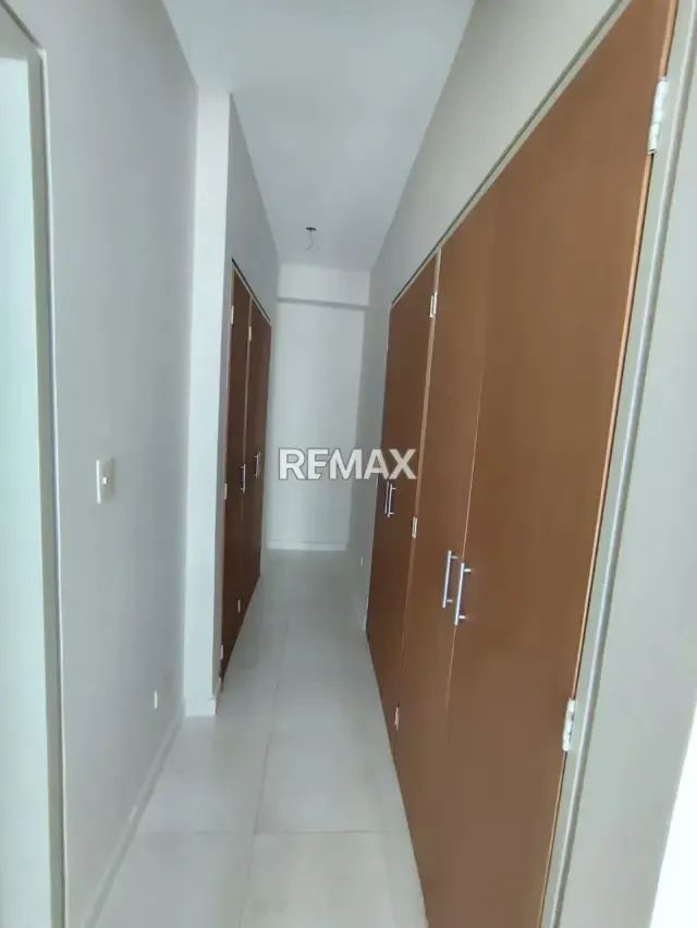 Apartamento en venta. Res. Titanium Suite, Mañongo (Cerca de Sambil) - 11