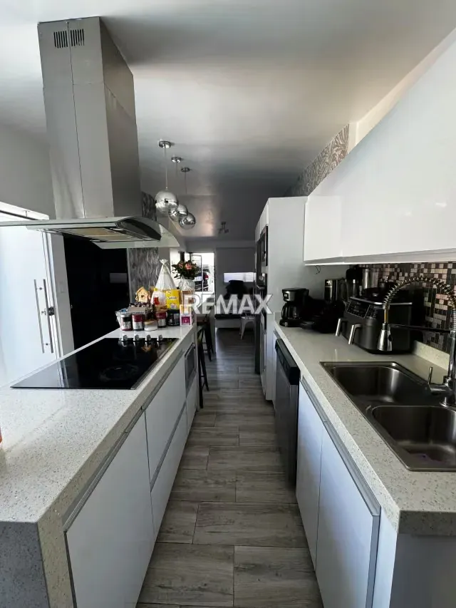 CASA EN VENTA - 3