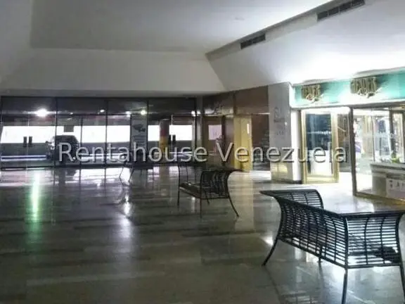 Local Comercial en Alquiler en Chuao, Distrito Metropolitano - 11