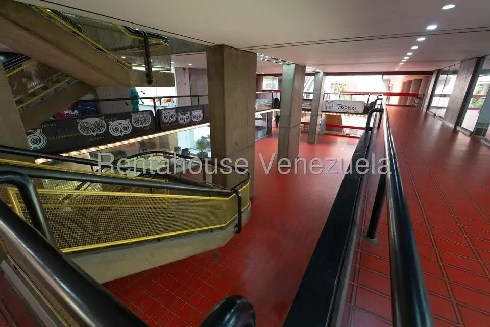 Local Comercial en Alquiler en Las Mercedes, Distrito Metropolitano - 4