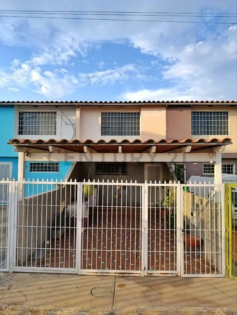 Townhouse en venta en Nueva Barcelona. Listo para mudarse! - 2