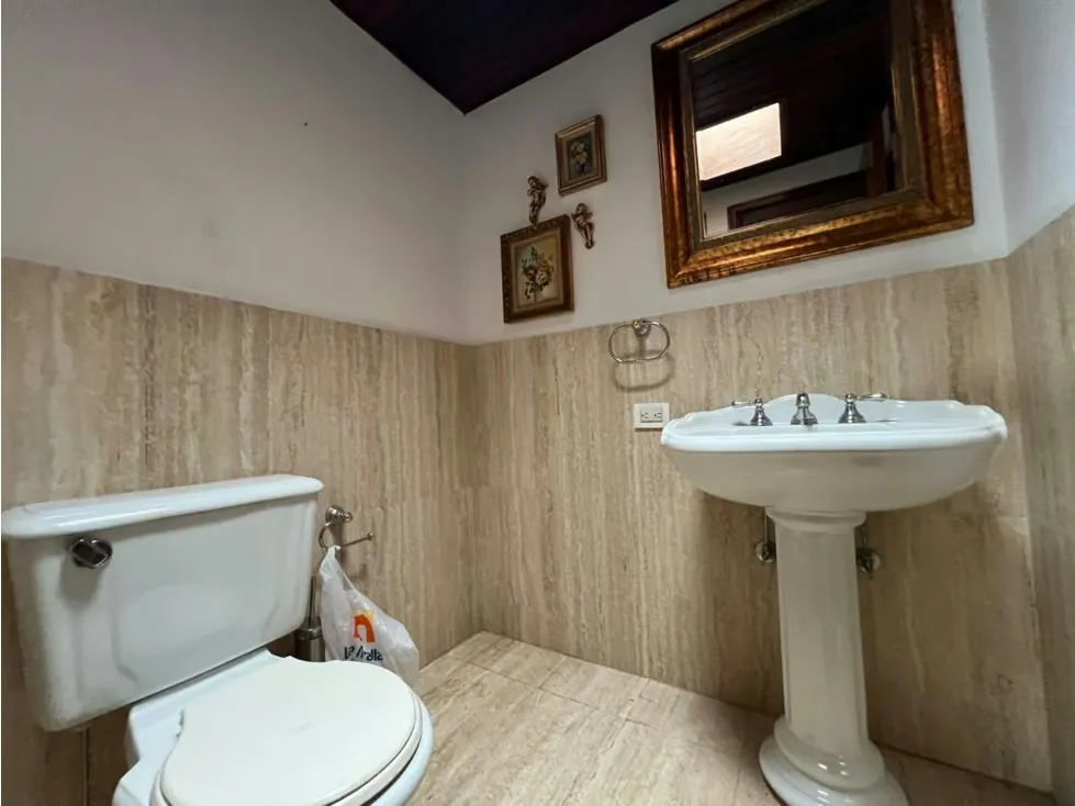 Se vende/alquila Casa 2.500m² 4h+2s/4b+2s/4p Oripoto - 13