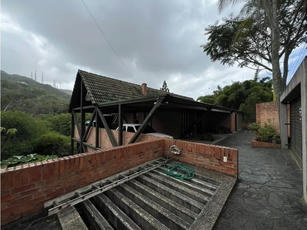 Se vende/alquila Casa 2.500m² 4h+2s/4b+2s/4p Oripoto - 5