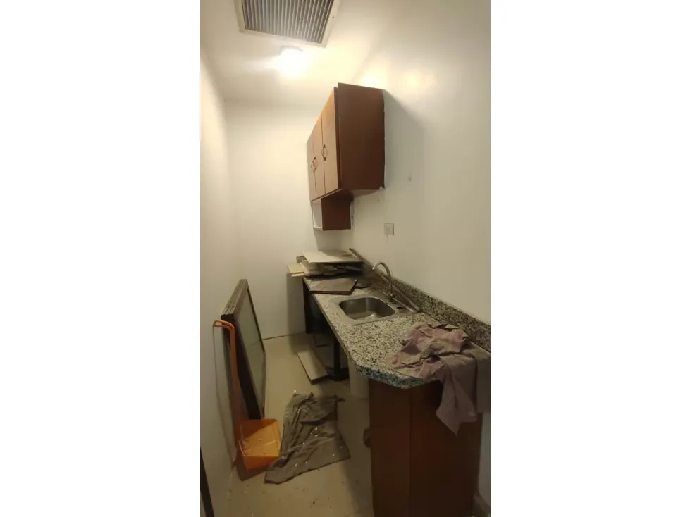 Se alquila Oficina 50m² Chacao - 8