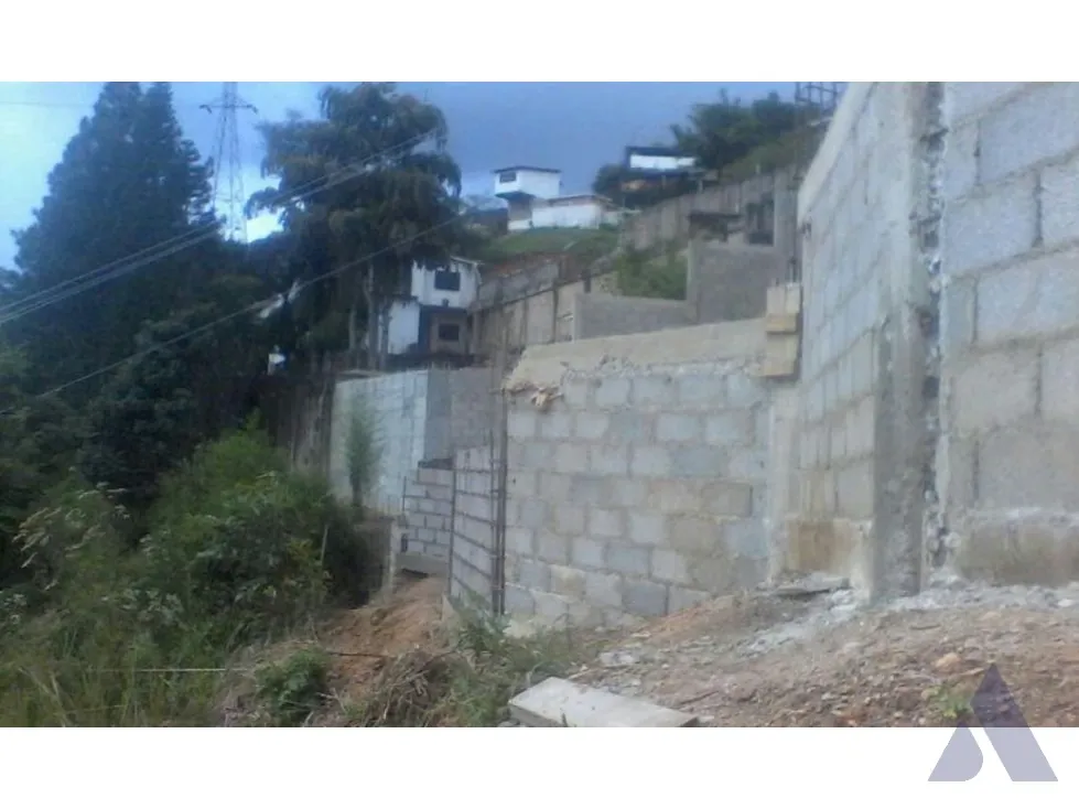 Se vende terreno 1500m2 Bosques de La Lagunita 3683 - 18