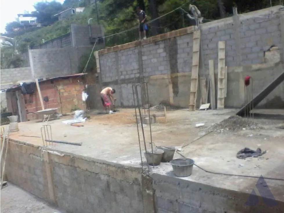 Se vende terreno 1500m2 Bosques de La Lagunita 3683 - 21