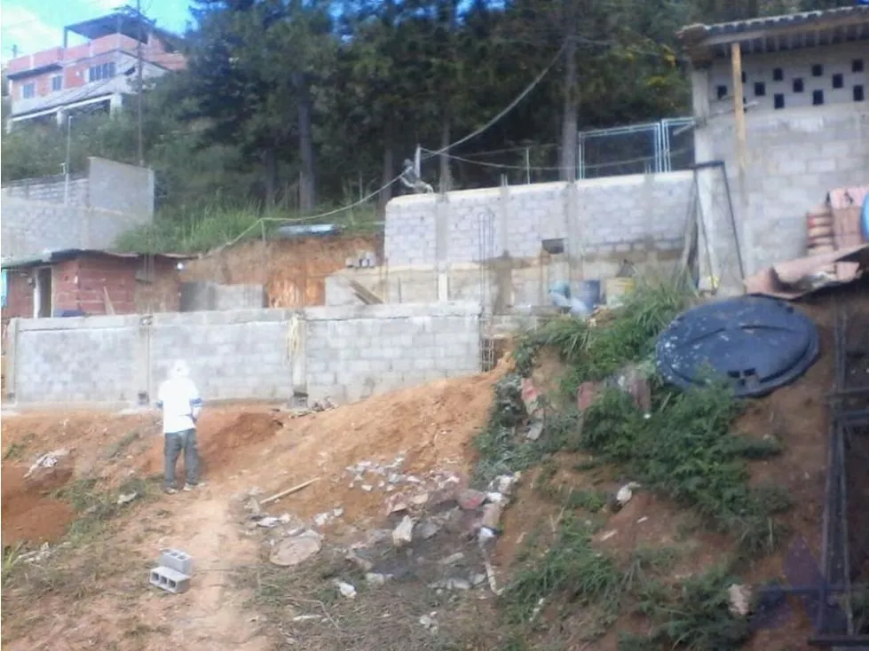 Se vende terreno 1500m2 Bosques de La Lagunita 3683 - 25