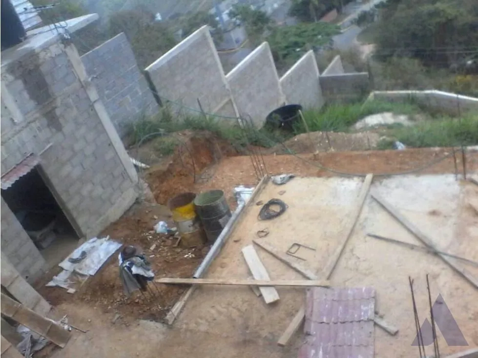 Se vende terreno 1500m2 Bosques de La Lagunita 3683 - 8