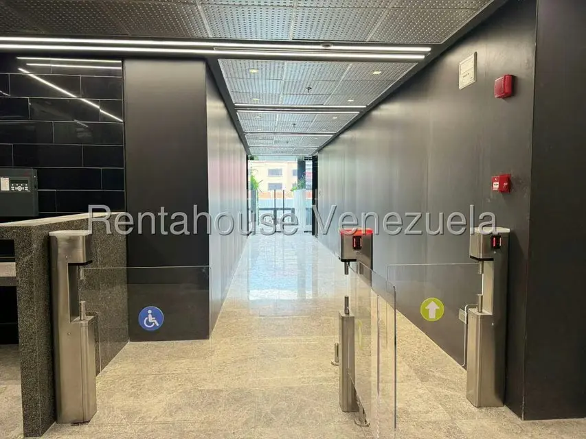 Local Comercial en Venta en Las Mercedes, Distrito Metropolitano - 21