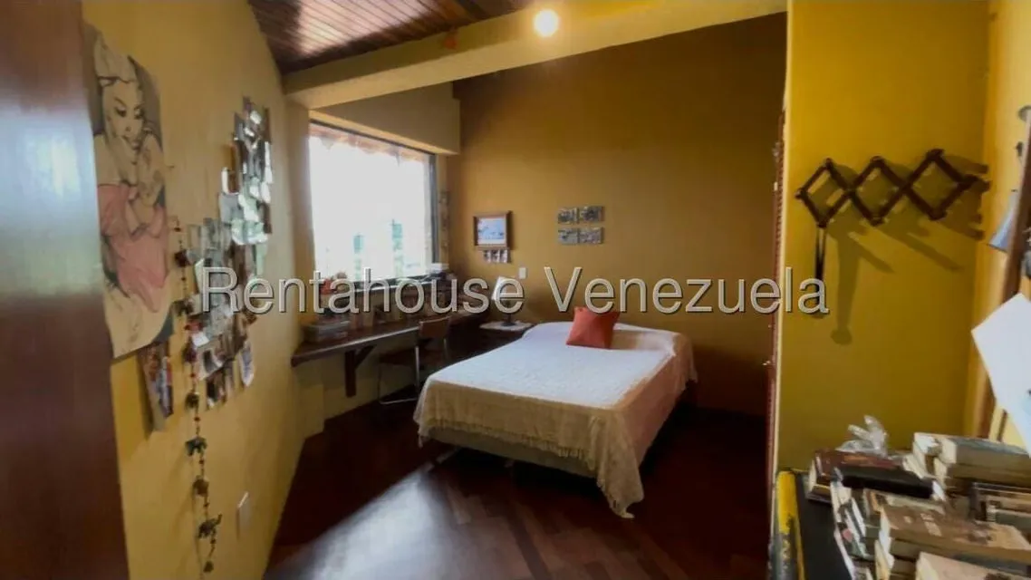 Casa (Multipes Niveles) en Venta en Los Guayabitos, Distrito Metropolitano - 26