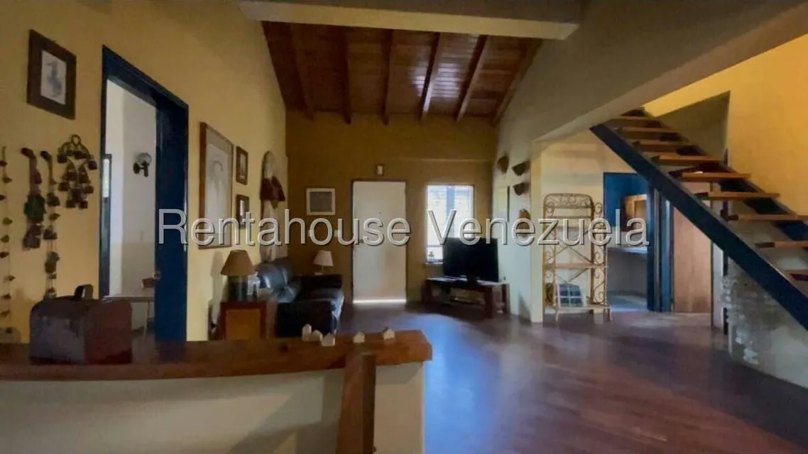 Casa (Multipes Niveles) en Venta en Los Guayabitos, Distrito Metropolitano - 27