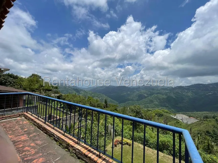 Casa (Multipes Niveles) en Venta en Los Guayabitos, Distrito Metropolitano - 30