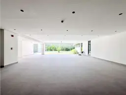 View 16