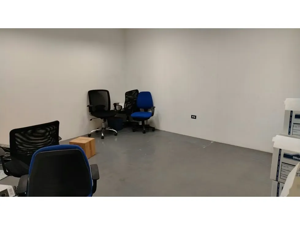 Fondo de comercio + Local en venta - Los Chaguaramos - 12