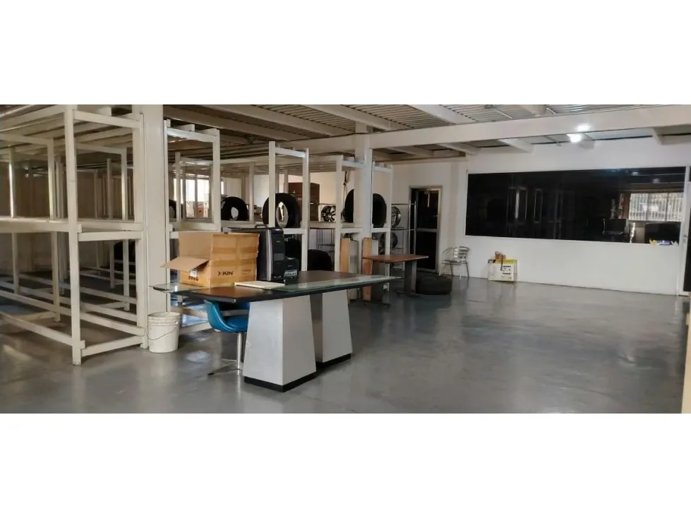 Fondo de comercio + Local en venta - Los Chaguaramos - 8
