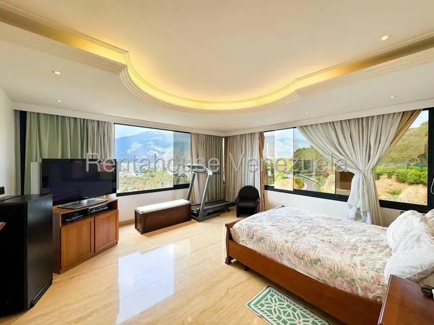 Apartamento (1 Nivel) en Venta en Lomas de San Roman, Distrito Metropolitano - 18