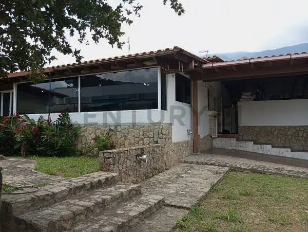 Casa Quinta En venta Urbanizacion El Castaño - 4