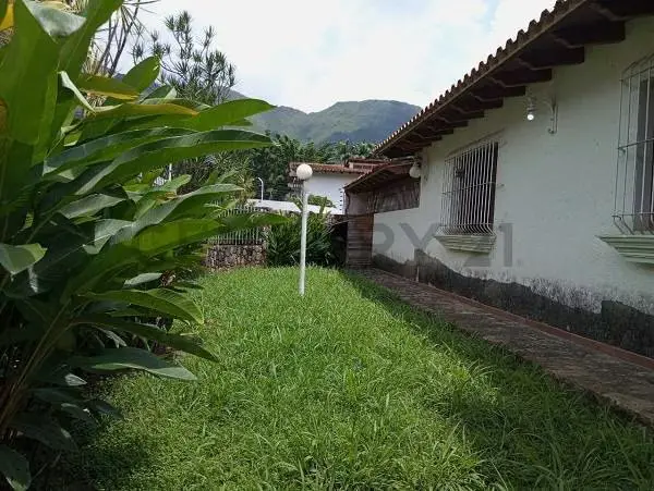 Casa Quinta En venta Urbanizacion El Castaño - 6