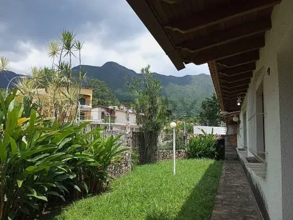 Casa Quinta En venta Urbanizacion El Castaño - 7