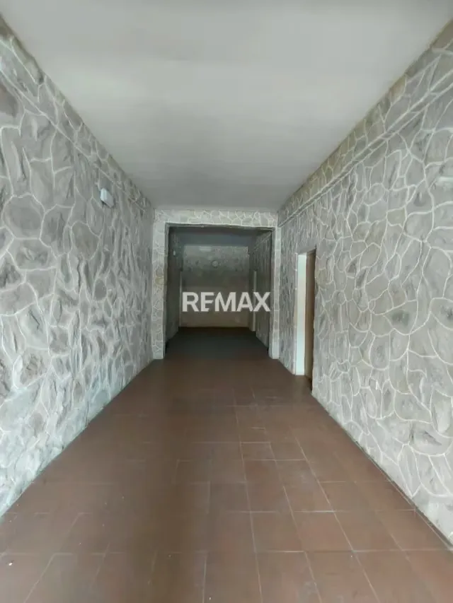 En alquiler Local Comercial 1er piso