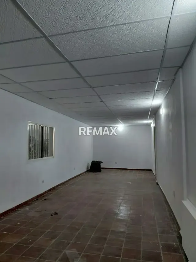 En alquiler Local Comercial 1er piso - 6