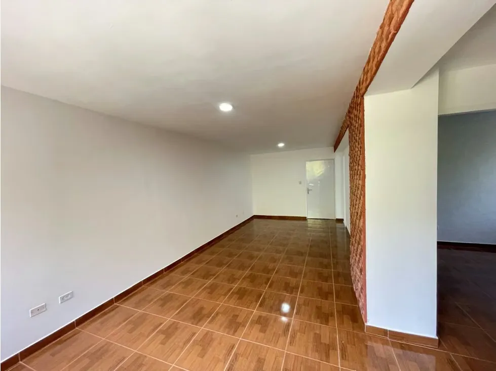 Vendo Apartamento en La Boyera Remodelado - 2